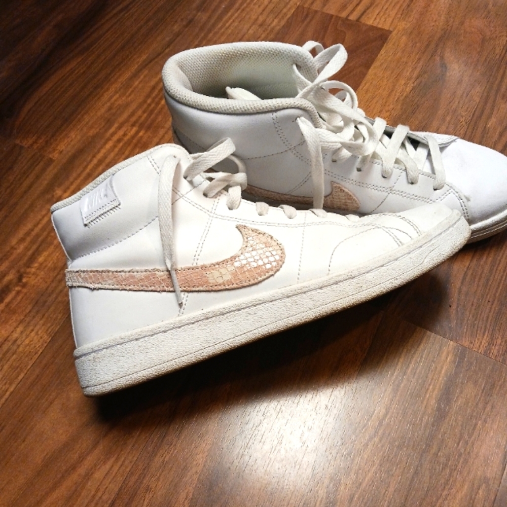 Womens size 7.5